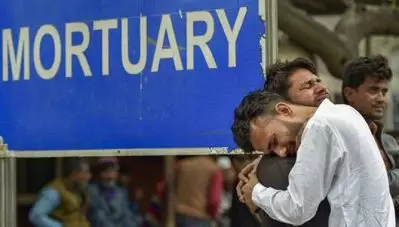 അക്രമത്തില്‍ കൊല്ലപ്പെട്ട പ്രിയപ്പെട്ടവരെ സംസ്‌കരിക്കാന്‍ പോലും ഭയപ്പെട്ട് ദല്‍ഹി നിവാസികള്‍