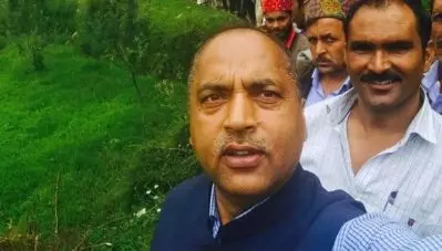 ‘ഭാരത് മാതാ കീ ജയ് വിളിക്കുന്നവര്‍ മാത്രം ഇന്ത്യയില്‍ മതി’; ദല്‍ഹി കത്തുന്നതിനിടെ വിവാദ പരാമര്‍ശവുമായി ഹിമാചല്‍ മുഖ്യമന്ത്രി