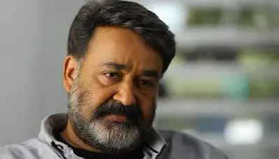 ‘ അത് ഒരു മന്ത്രമാണ്, കൈയ്യടിക്കുന്നതിലൂടെ ഒരുപാട് ബാക്ടീരിയകള്‍ ചത്തു പോവും’; ജനതാ കര്‍ഫ്യൂവില്‍ വീട്ടില്‍ നിന്ന് കൈയ്യടിക്കാനുള്ള മോദിയുടെ ആഹ്വാനത്തില്‍ മോഹന്‍ലാല്‍