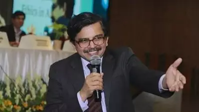 ‘നിങ്ങള്‍ ഞങ്ങള്‍ക്കൊരു പ്രചോദനമാണ് ‘; സ്ഥലംമാറ്റിയ ഹൈക്കോടതി ജഡ്ജി മുരളീധറിനോട് സഹപ്രവര്‍ത്തകര്‍