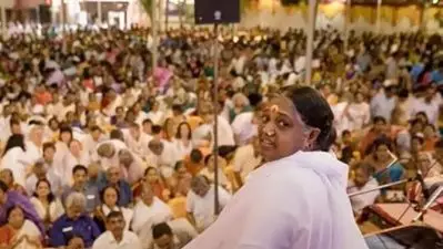 അമൃതാനന്ദമയി മഠത്തിലെ അന്തേവാസികള്‍ കൊവിഡ് നിരീക്ഷണത്തില്‍; മഠം വിവരം കൈമാറുന്നില്ലെന്ന് ആരോപണം; വിദേശികളടക്കമുള്ളവരെ ഹോസ്റ്റലിലേക്ക് മാറ്റുന്നു