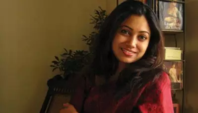 ‘സില്‍ക് സ്മിതയുടെ ബയോപികില്‍ ഗ്ലാമര്‍ വേഷം’; അഞ്ജലി മേനോന്റെ പേരില്‍ വ്യാജ പ്രൊഫൈലുണ്ടാക്കി തട്ടിപ്പ്; യുവാവ് പിടിയില്‍