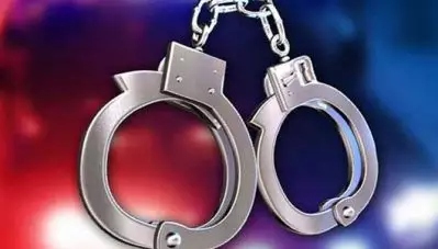 കൊവിഡ്19: മാര്‍ഗ നിര്‍ദ്ദേശങ്ങള്‍ ലംഘിച്ച് ഗൃഹപ്രവേശനവും കുര്‍ബാനയും; കേസെടുത്ത് പൊലീസ്