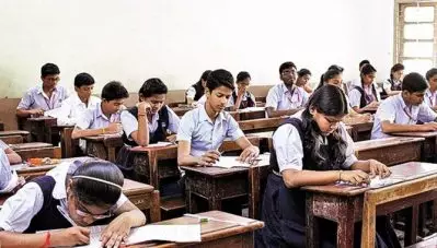 അഞ്ച് മുതല്‍ ഒമ്പത് വരെ ക്ലാസുകളില്‍ ഇനി ഫുള്‍ പാസില്ല; എഴുത്ത് പരീക്ഷയില്‍ 30% മാര്‍ക്ക് നേടിയാല്‍ മാത്രം വിജയിപ്പിക്കും