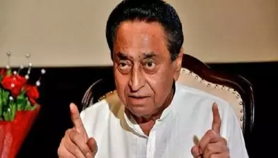 ‘കൊറോണ വൈറസ് സംസ്ഥാന രാഷ്ട്രീയത്തില്‍’; ഗവര്‍ണറെ കണ്ടതിന് ശേഷം കമല്‍നാഥിന്റെ പ്രതികരണം ഇങ്ങനെ