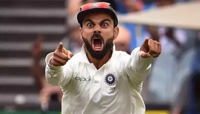 വിരാട് വീണ്ടും ഇന്ത്യയുടെ ക്യാപ്റ്റനാവണം, മറ്റാരെക്കൊണ്ടും അത് കൂട്ടിയാല്‍ കൂടില്ല; പാകിസ്ഥാനില്‍ നിന്നും കോഹ്‌ലിക്ക് പിന്തുണ