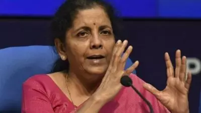 ‘നിര്‍മ്മലാ ജീ…ചോദ്യങ്ങള്‍ അവഗണിക്കാനാണെങ്കില്‍ മോദിയെപ്പോലെ മാധ്യമങ്ങളെ കാണാതിരുന്നാല്‍ പോരെ’; നിര്‍മ്മലാ സീതാരാമനെ വീഡിയോവിലൂടെ ട്രോളി കോണ്‍ഗ്രസ്