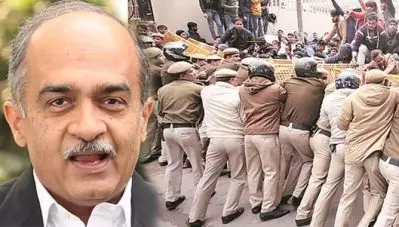 ‘ഞങ്ങള്‍ നിങ്ങള്‍ക്ക് വേണ്ടി കള്ളം പറയുന്നു, ദല്‍ഹിയില്‍ കലാപകാരികള്‍ക്കൊപ്പം ഞങ്ങള്‍ കള്ളം പറഞ്ഞു’; ദല്‍ഹി പൊലീസിനെ പരിഹസിച്ച് പ്രശാന്ത് ഭൂഷണ്‍