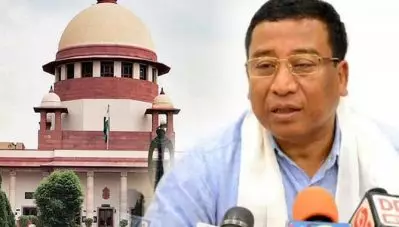 കോണ്‍ഗ്രസ് ടിക്കറ്റില്‍ ജയിച്ച് ബി.ജെ.പിയിലേക്ക്; മണിപ്പൂര്‍ വനമന്ത്രിയോട് കടക്ക് പുറത്തെന്ന് സുപ്രീംകോടതി; ‘നിയമസഭയില്‍ പ്രവേശിക്കരുത്’