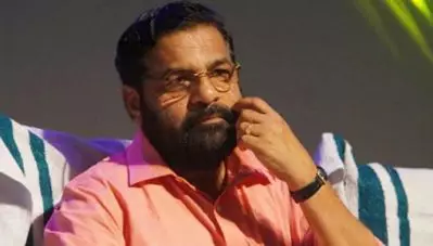 അപകീര്‍ത്തികരമായ പരാതി; മാനനഷ്ടത്തിന് വക്കീല്‍ നോട്ടീസയച്ച് കടകംപള്ളി സുരേന്ദ്രന്‍
