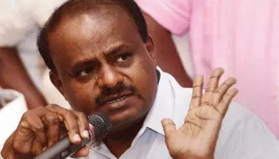 കുമാരസ്വാമി ബി.ജെ.പിയില്‍ നിന്ന് 10 കോടി സ്വീകരിച്ചു; ആരോപണവുമായി കോണ്‍ഗ്രസ് എം.എല്‍.എ