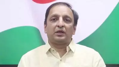 പാല്‍ഘര്‍ ആള്‍ക്കൂട്ട ആക്രമണത്തിലെ ഭൂരിഭാഗം പ്രതികളും ബി.ജെ.പി അംഗങ്ങളെന്ന് കോണ്‍ഗ്രസ്; ‘സംഭവം നടന്ന സ്ഥലം ബി.ജെ.പി കോട്ട’
