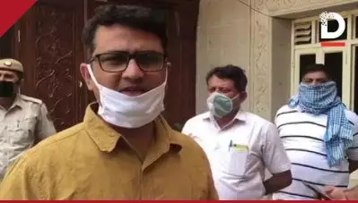 ദല്‍ഹിയില്‍ നിന്നും വരുന്ന മലയാളി വിദ്യാര്‍ത്ഥികളുടെ ട്രെയിന്‍ ടിക്കറ്റ് തുക കോണ്‍ഗ്രസ് വഹിക്കും; ദല്‍ഹി കോണ്‍ഗ്രസ് കമ്മറ്റിയുടെ പ്രഖ്യാപനം