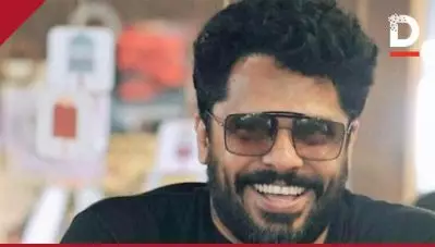 വാരിയംകുന്നന്‍ എന്ന സിനിമയുടെ തിരക്കഥാകൃത്തായി റമീസ് ഉണ്ടാകില്ല; ആഷിക് അബു പറയുന്നു