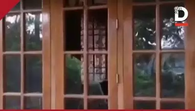 ക്വാറന്റൈനിനായി ഒഴിച്ചിട്ട വീടിന് നേരെ ആക്രമണം
