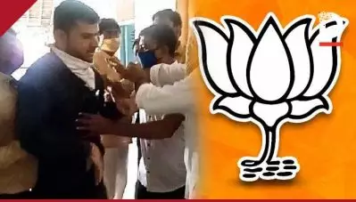 സാമൂഹിക അകലം തടസ്സമായില്ല; ബി.ജെ.പി നേതാക്കള്‍ തമ്മില്‍ ഏറ്റുമുട്ടി, വിട്ടുകൊടുക്കാതെ അണികളും