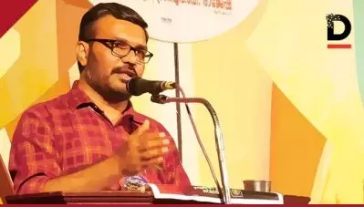ചരിത്രത്തിലാദ്യമായി പെട്രോളിനെ ഡീസല്‍ മറികടന്ന ദിനം ‘രാജ്യസ്‌നേഹികള്‍ ‘ മുഴുവന്‍ അഭിമാനിക്കും.വില വര്‍ദ്ധനവിനെതിരെ സമരം ചെയ്യുന്നവരാണ് രാജ്യദ്രോഹികള്‍ ; പരിഹാസവുമായി എം.ബി രാജേഷ്