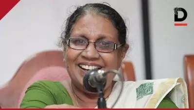 ‘തന്റെ പാര്‍ട്ടി ഒരേ സമയം കോടതിയും പൊലീസുമാണ്’; പി.കെ ശശിയ്‌ക്കെതിരെ സംഘടനാ നടപടി മതിയെന്ന് പറഞ്ഞത് പരാതിക്കാരിയും കുടുംബവുമെന്ന് എം.സി ജോസഫൈന്‍