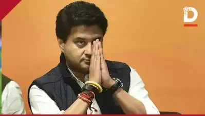 ബി.ജെ.പി വിട്ട് തിരിച്ച് കോണ്‍ഗ്രസിലേക്കോ?; ഒടുവില്‍ പ്രതികരിച്ച് ജ്യോതിരാദിത്യ സിന്ധ്യ