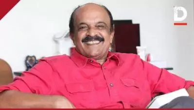 സംസ്‌കാര സമ്പന്നവും പൊതുനന്മയില്‍ ഊന്നിയതുമായ തീരുമാനമെടുത്ത മോസ്‌ക് കമ്മിറ്റികള്‍ക്കും ഇമാംമാര്‍ക്കും ഒരു സഹപൗരന്റെ അഭിവാദ്യങ്ങള്‍; സക്കറിയ