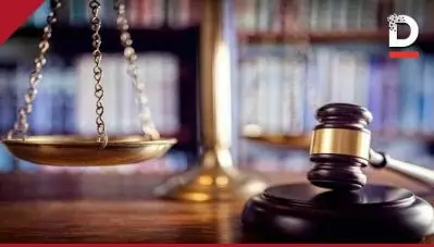 ക്വാറന്റൈന്‍ കേന്ദ്രങ്ങളിലെ ഡ്യൂട്ടിയില്‍ വീഴ്ചവരുത്തിയാല്‍ നടപടി; കേരളത്തിലും ധാരാവിയിലും ഉദ്യോഗസ്ഥര്‍ കൃത്യമായി പ്രവര്‍ത്തിക്കുന്നുണ്ടല്ലോ എന്നും ബോംബെ ഹൈക്കോടതി