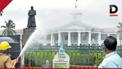 തിരുവനന്തപുരത്ത് 64 പേരില്‍ 60 പേര്‍ക്കും രോഗം ബാധിച്ചത് സമ്പര്‍ക്കം വഴി; പൂന്തുറയില്‍ സൂപ്പര്‍ സപ്രെഡെന്ന് മേയര്‍
