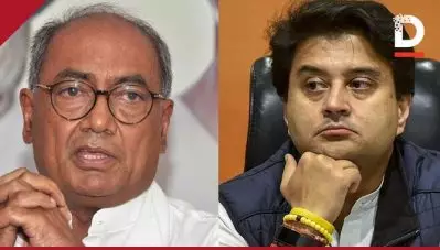 റവന്യൂ, ഗതാഗത വകുപ്പുകള്‍ക്ക് എന്തിനാണ് ഇത്ര താല്‍പ്പര്യമെന്ന് ഞങ്ങള്‍ക്ക് മനസിലാകുന്നുണ്ട്; സിന്ധ്യയുടെ വിശ്വസ്തര്‍ക്ക് പ്രധാന വകുപ്പുകള്‍ നല്‍കിയതിനെ പരിഹസിച്ച് ദിഗ് വിജയ് സിംഗ്
