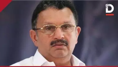 കെ. മുരളീധരന്‍ കൊവിഡ് ടെസ്റ്റ് നടത്തണമെന്ന് കളക്ടര്‍; നിര്‍ദ്ദേശം രോഗം സ്ഥിരീകരിച്ച ഡോക്ടറുടെ വിവാഹചടങ്ങില്‍ പങ്കെടുത്തതിനാല്‍
