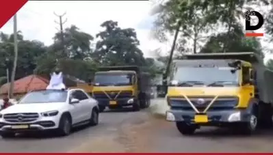 ബെന്‍സ് കാറും എട്ട് ടിപ്പര്‍ ലോറികളും; കൊവിഡ് നിയന്ത്രണം ലംഘിച്ച് റോഡ് ഷോയുമായി നിശാപാര്‍ട്ടി കേസ് പ്രതി റോയ് കുര്യന്‍, കേസെടുത്ത് പൊലീസ്
