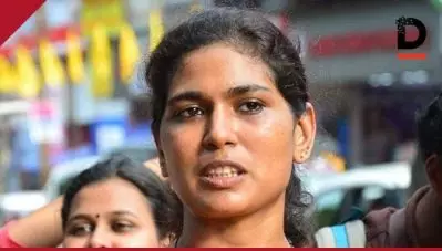 രഹ്ന ഫാത്തിമയുടെ മുന്‍കൂര്‍ ജാമ്യാപേക്ഷ ഹൈക്കോടതി തള്ളി