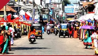 തിരുവനന്തപുരത്ത് സ്ഥിതി അതീവ ഗുരുതരം: ജില്ല കടുത്ത നിയന്ത്രണങ്ങളിലേക്ക്; കൂടുതല്‍ കണ്ടെയ്ന്‍മെന്റ് സോണുകള്‍