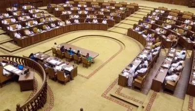 അവിശ്വാസ പ്രമേയത്തിന് അനുമതി നല്‍കി സ്പീക്കര്‍; സ്പീക്കറെ നീക്കണമെന്ന പ്രമേയത്തെ ചൊല്ലി സഭയില്‍ തര്‍ക്കം
