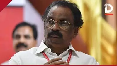 ചെറ്റത്തരം എന്നാല്‍ അല്‍പ്പത്തം; മുഖ്യമന്ത്രിയുടെ ചെറ്റത്തരം പ്രയോഗത്തെ ന്യായീകരിച്ച് എ.കെ ബാലന്‍