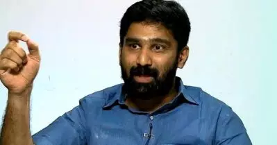 തീപിടിത്തം: സാക്ഷിയായോ പ്രതിയായോ വന്നേക്കാവുന്ന ഒരാളെ അന്വേഷണക്കമ്മിറ്റി സഹായിയായി നിയമിച്ചത് കേട്ടുകേള്‍വിയില്ലാത്തത്; സര്‍ക്കാരിനെതിരെ വി.ടി ബല്‍റാം