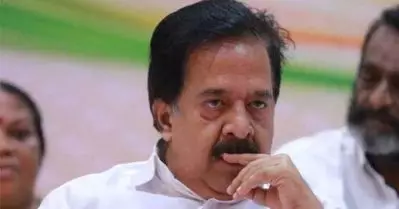 യു.ഡി.എഫ് പ്രകടനപത്രികയില്‍ നിന്നും ‘അഴിമതിക്കെതിരെ വോട്ട് പുറത്ത്’ ; എല്ലാ വാര്‍ഡുകളിലും കൊവിഡ് വാക്‌സിന്‍ എത്തിക്കുമെന്ന് വാഗ്ദാനം
