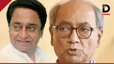 അവിടെ ബി.ജെ.പി നേതാക്കള്‍ അയോധ്യയില്‍ ഭൂമി പൂജ നടത്തുന്നു; ഇവിടെ മതേതര കോണ്‍ഗ്രസ് നേതാക്കള്‍ ഹിന്ദുത്വ നിലപാടുകള്‍ ഉയര്‍ത്തിപ്പിടിക്കുന്നു