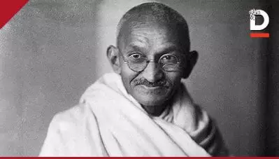 മഹാത്മാഗാന്ധിയെ അനുസ്മരിച്ച് നാണയം തയ്യാറാക്കാനൊരുങ്ങി ബ്രിട്ടണ്‍