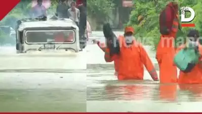 പൊലീസ് നിര്‍ദേശം അവഗണിച്ച് യാത്ര; കോട്ടയത്ത് വെള്ളക്കെട്ടില്‍ കുടുങ്ങി രക്ഷാപ്രവര്‍ത്തനത്തിനെത്തിയ എന്‍.ഡി.ആര്‍.എഫ് സംഘം
