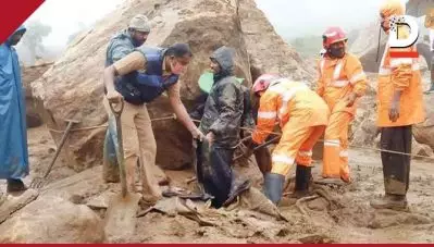 പെട്ടിമുടിയില്‍ നിന്നും അഞ്ച് മൃതദേഹങ്ങള്‍ കൂടി കണ്ടെത്തി; 83 ലേറെ പേര്‍ അപകടത്തില്‍ പെട്ടിട്ടുണ്ടെന്ന് നാട്ടുകാര്‍