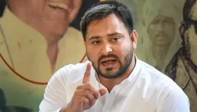 അധികാരം നിലനിര്‍ത്തിയതില്‍ ബി.ജെ.പിയ്ക്ക് സന്തോഷിക്കാം, യഥാര്‍ത്ഥ ഹീറോ തേജസ്വി തന്നെയെന്ന് ശിവസേന