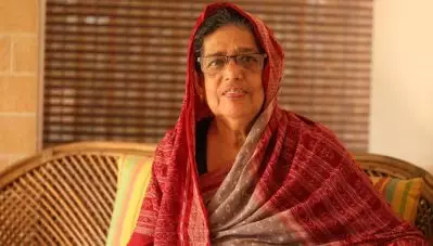 അഞ്ച് നേരത്തെ ബാങ്ക് വിളിവരെ നവജാതശിശുവിന് മുലപ്പാല്‍ നിഷേധിച്ചത് ക്രൂരത, ഒരു കാരണവശാലും ന്യായീകരിക്കാനാവില്ല: വി പി സുഹറ