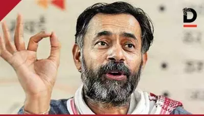 കോണ്‍ഗ്രസ് മരിക്കണം, അവര്‍ക്ക് ചരിത്രപരമായ ഒരു കടമയും ഇനി നിര്‍വഹിക്കാനില്ല: യോഗേന്ദ്ര യാദവ്