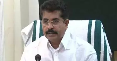 ഫൈസല്‍ വധശ്രമത്തില്‍ ആരുമായും ബന്ധമില്ലെന്ന് ആവര്‍ത്തിച്ച് അടൂര്‍ പ്രകാശ്; എ.എ റഹീമിനെതിരെയും ആരോപണം