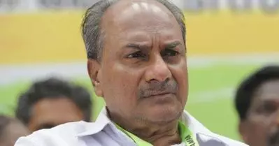 കുറ്റിച്ചൂലിനെ നിര്‍ത്തിയാലും കോണ്‍ഗ്രസ് സ്ഥാനാര്‍ഥി ജയിക്കുന്ന കാലം കഴിഞ്ഞു: ആന്റണി