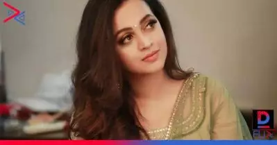 ‘ഞാന്‍ എന്തുവേണമെങ്കിലും പറയും എന്നെ ആരും കണ്ടുപിടിക്കില്ല എന്ന ചിന്തയാണോ’; റെഫ്യൂസ് ദി അബ്യൂസ് ക്യാമ്പയിന് പിന്തുണയുമായി ഭാവന