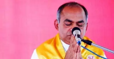 ‘മനുഷ്യരെ നശിപ്പിക്കുന്ന ജിഹാദിസ്റ്റുകള്‍ എല്ലാ മേഖലയിലും സജീവമാകുന്നു’ ; കേരളത്തില്‍ ക്രിസ്തീയ വംശഹത്യയെന്ന് ഫാദര്‍ സേവ്യര്‍ ഖാന്‍ വട്ടായില്‍