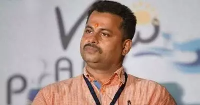 പാലത്തായി കേസില്‍ നിയമനടപടിയുമായി മുന്നോട്ടുപോകാന്‍ തന്നെയാണ് തീരുമാനമെന്ന് കുട്ടിയുടെ ബന്ധുക്കള്‍