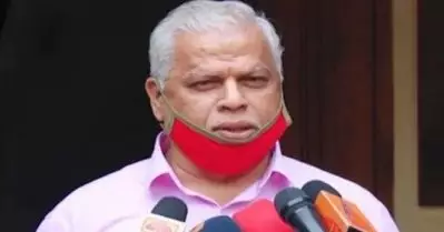 പൊട്ടത്തരത്തിന് മറുപടിയില്ല;പ്രധാനമന്ത്രിയുടെ ഓഫീസില്‍ ചോദിച്ചാല്‍ കാര്യങ്ങള്‍ പറഞ്ഞുതരും; ഒപ്പ് വിവാദത്തില്‍ എം.വി ജയരാജന്‍