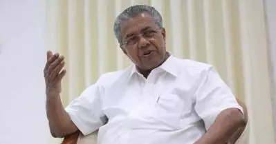 എം.എല്‍.എയ്ക്ക് എതിരെ നടക്കുന്നത് പ്രതിഷേധമല്ല പ്രത്യേകതരം ആഭാസം; കോവൂര്‍ കുഞ്ഞുമോനെതിരെ തുണിയുരിഞ്ഞുള്ള യൂത്ത് കോണ്‍ഗ്രസ് സമരത്തിനെതിരെ മുഖ്യമന്ത്രി