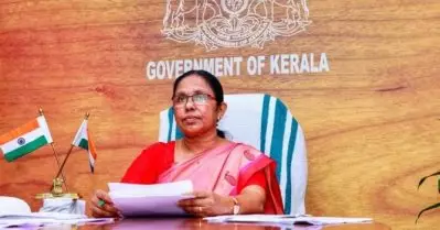 പാര്‍ട്ടി തീരുമാനം അംഗീകരിക്കുന്നു; പ്രതികരണവുമായി ശൈലജ ടീച്ചര്‍